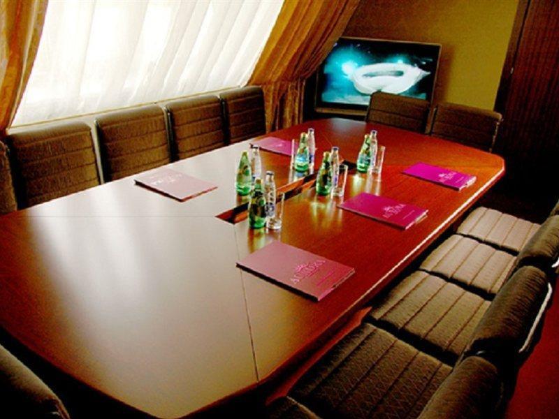Aurora Premier Hotel Kharkov Luaran gambar